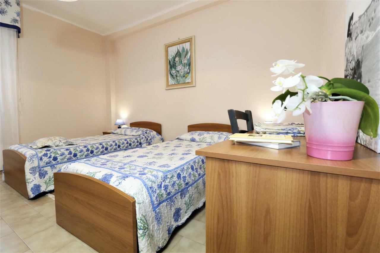 Dune Buggy Bed & Breakfast Cagliari Exterior photo