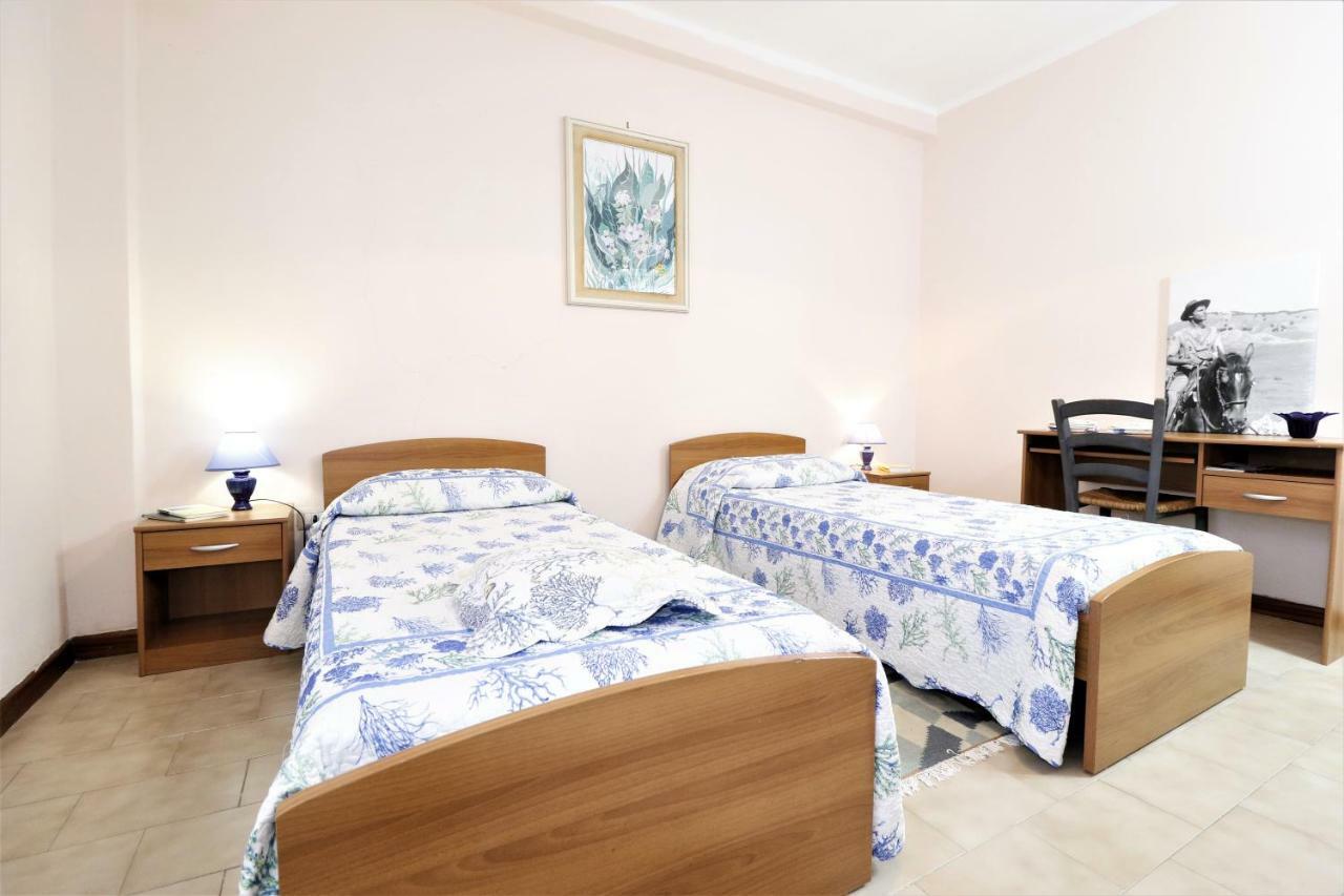 Dune Buggy Bed & Breakfast Cagliari Exterior photo